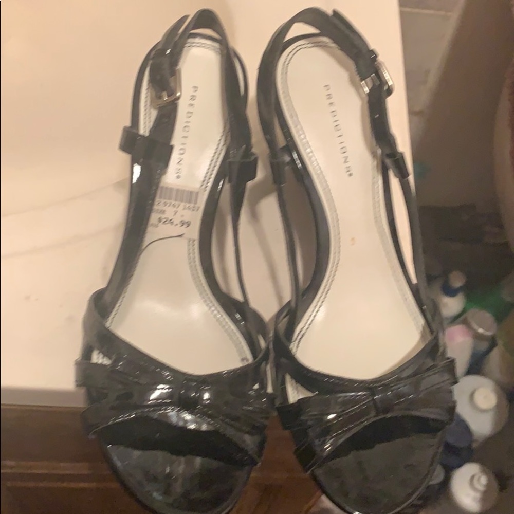 Predictions shoes - Picture 8 of 8